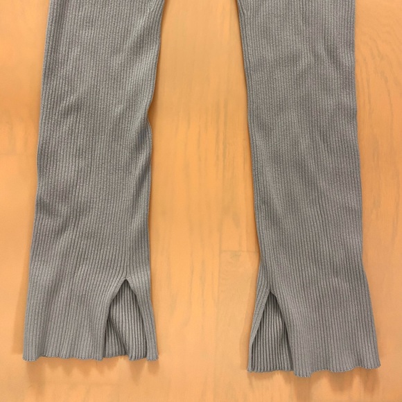 High rise cozy knit ribbed leggings in mushroom - Picture 2 of 4